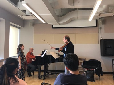 Tessa playing in master class with Jerzy Kaplanek from the Penderecki Quartet. She played the Beethoven Romance in G major.